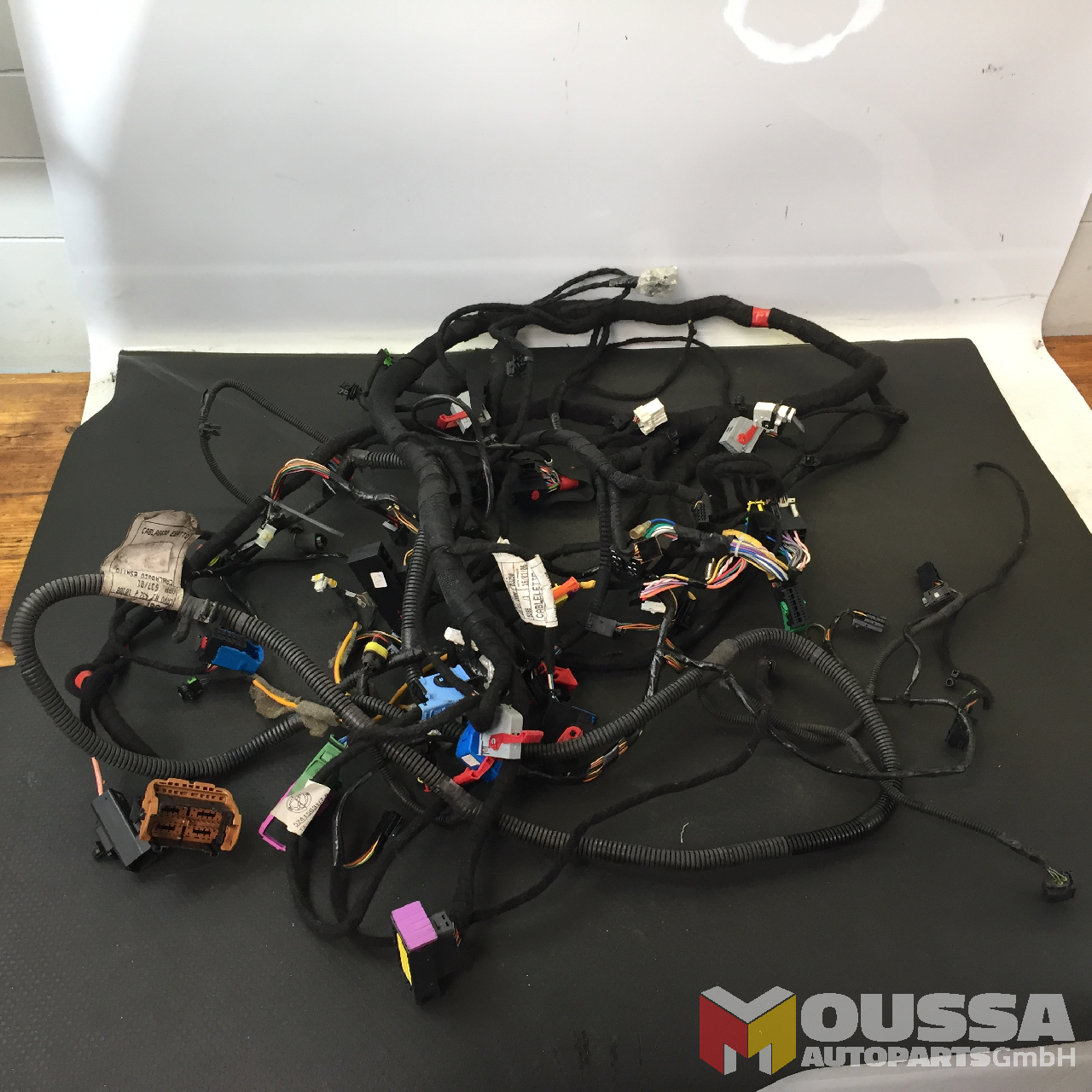 MOUSSA-AUTOPARTS-648b8176c47ed.jpg
