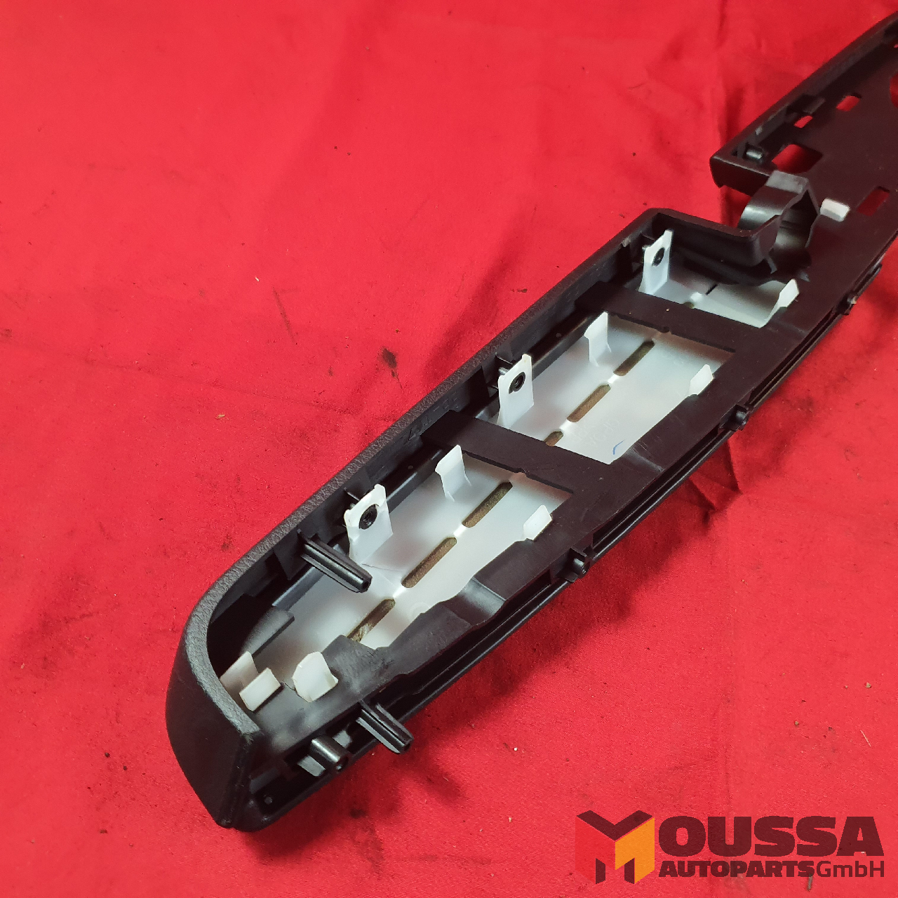 MOUSSA-AUTOPARTS-656f98d5d282f.jpg