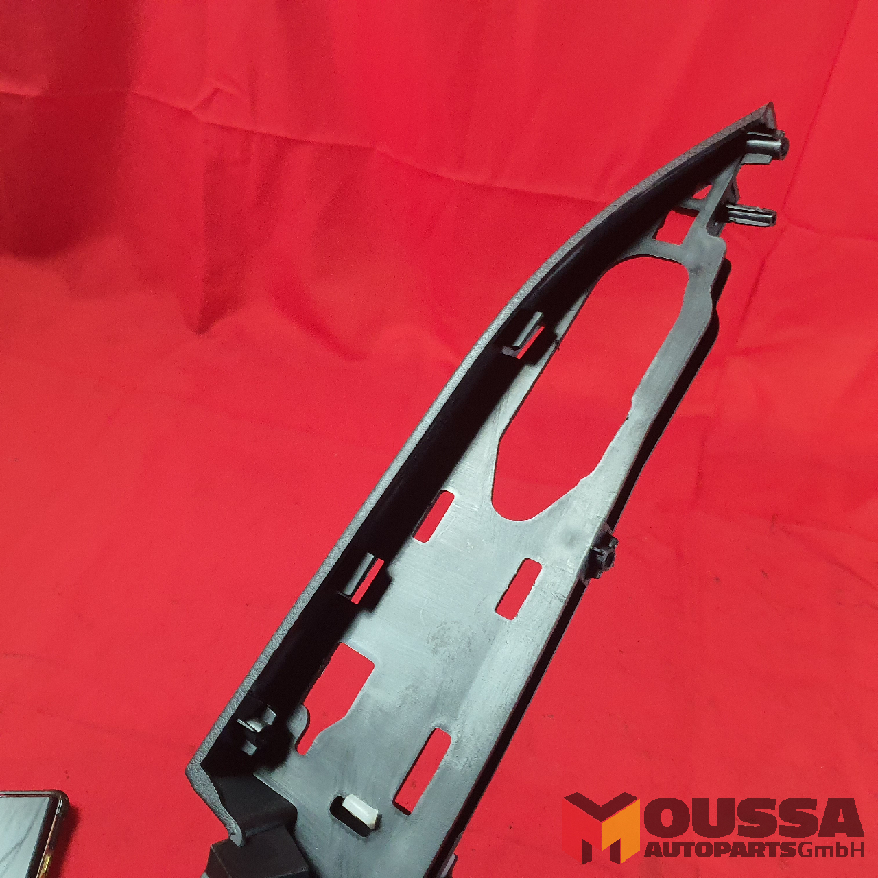 MOUSSA-AUTOPARTS-656f98d5efeb9.jpg