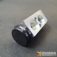 Air con expansion valve