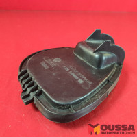 Headlight bulb dust cover cap