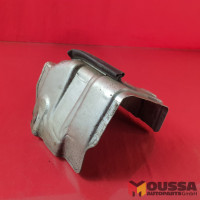 Guard plate exhaust manifold