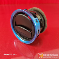 Dashboard interior grille