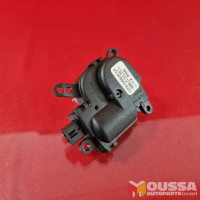 Air con heating actuator