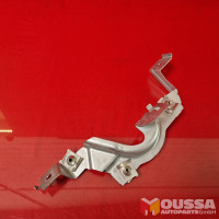 Wiper motor bracket