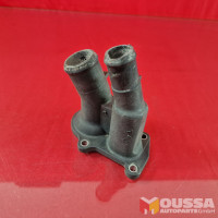Thermostat housing