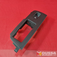 Door panel with switch