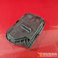 Headlight dust cover