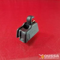 Sun visor bracket