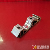 Bug stabilizer sway bar bracket