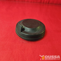 Headlight bulb dust cover cap