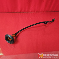 Oil dip stick gauge with guide