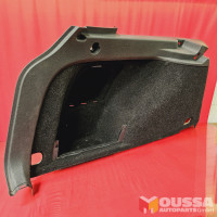 Trunk panel side trim