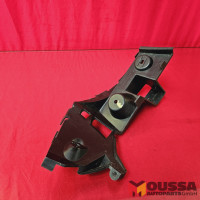 side bumper pressure bracket