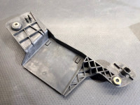 Steuergerät Halterung