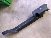 Parcel shelf support