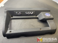 Engine cover trim bezel