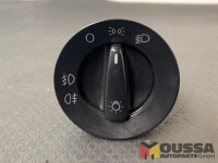 Light switch control lighting