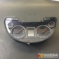 Speedometer instrument cluster